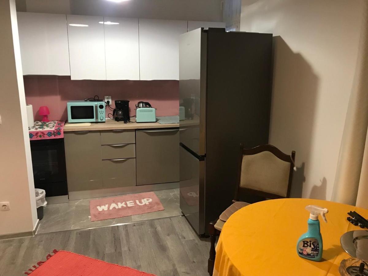 Pergul Apartamento Kaštela Exterior foto